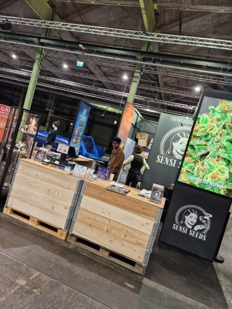 Sensi Seeds monter på North Grow 2023
