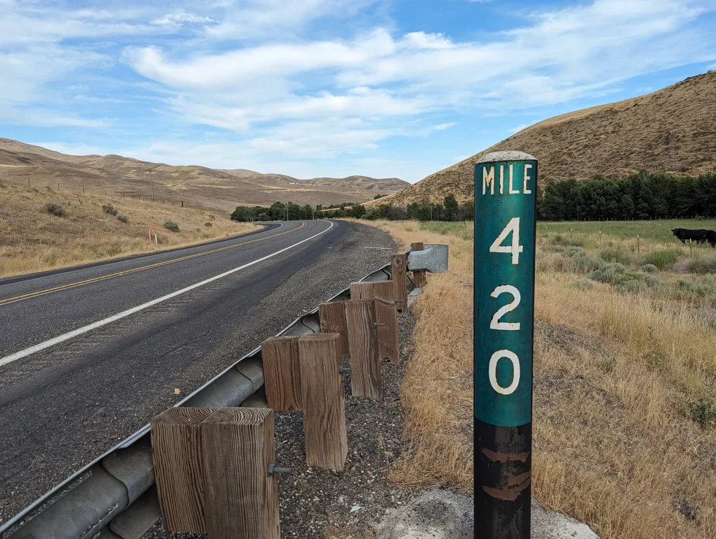Milstolpe 420 längs U.S. Route 12 i Garfield County, Washington